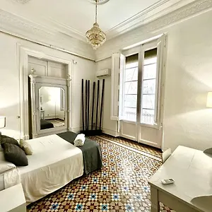 https://real-majestic-in-gothic.topbarcelonahotels.com