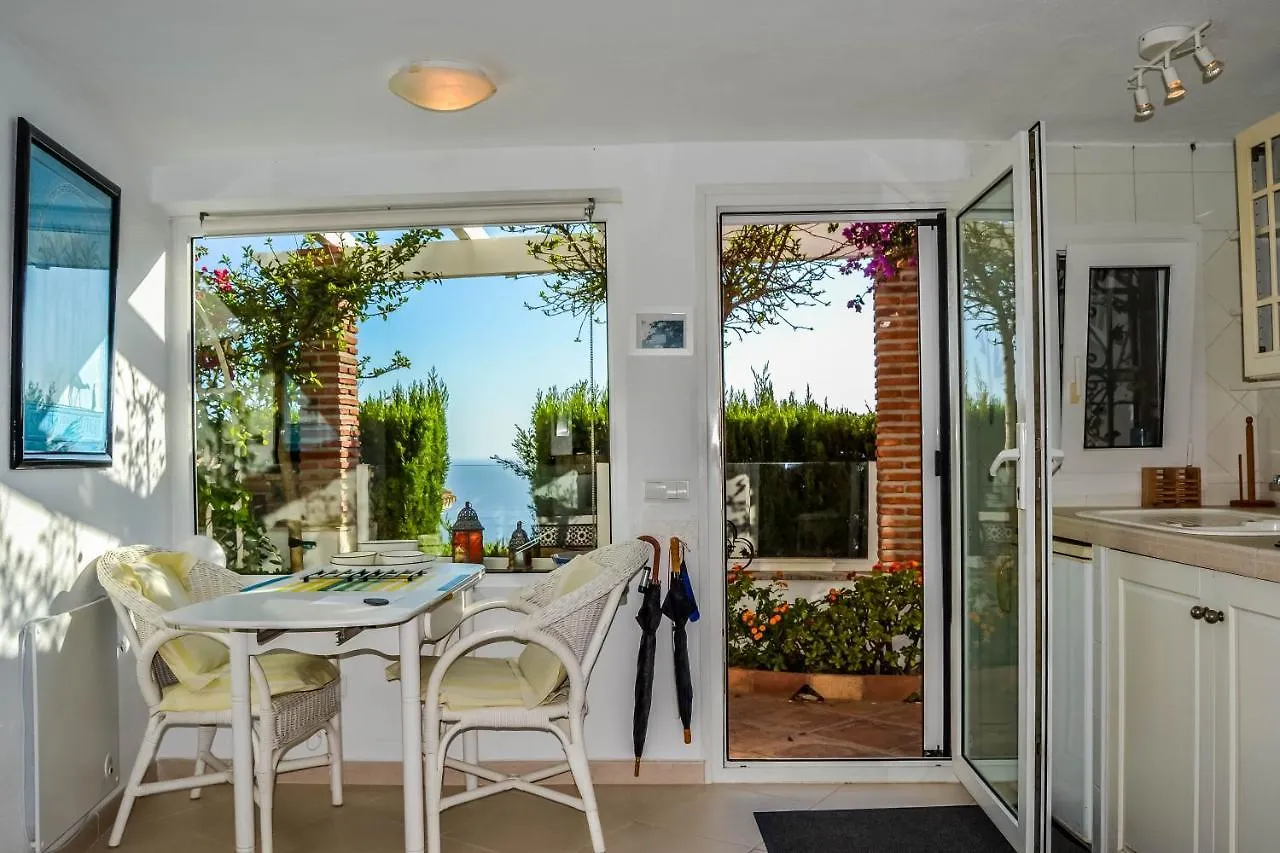 Casa Hermosa Torre de Benagalbon Bed & Breakfast