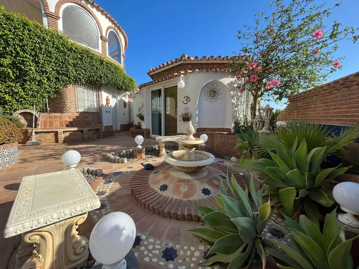 Casa Hermosa Torre de Benagalbon Bed & Breakfast