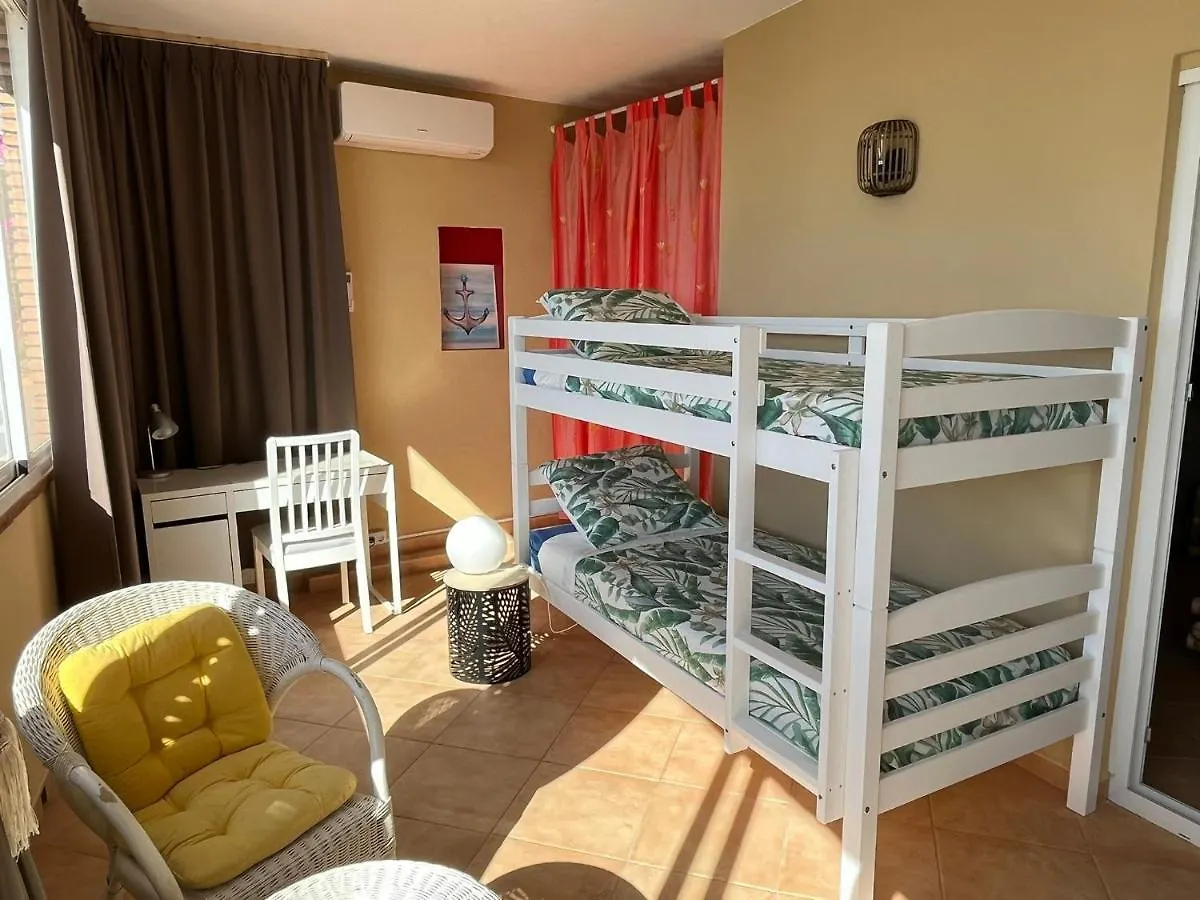Casa Hermosa Torre de Benagalbon Bed & Breakfast